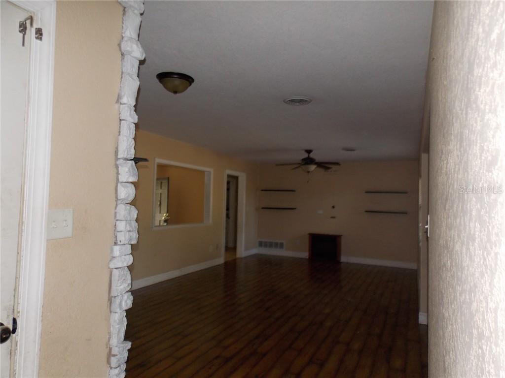 1827 SE 7th Avenue Ocala FL 34471 OM715257 image14