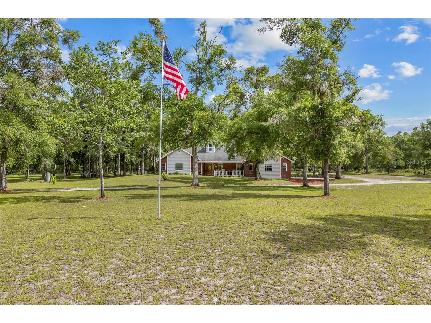 1827 SW Shiloh Street Fort White FL 32038 GC531577 image1