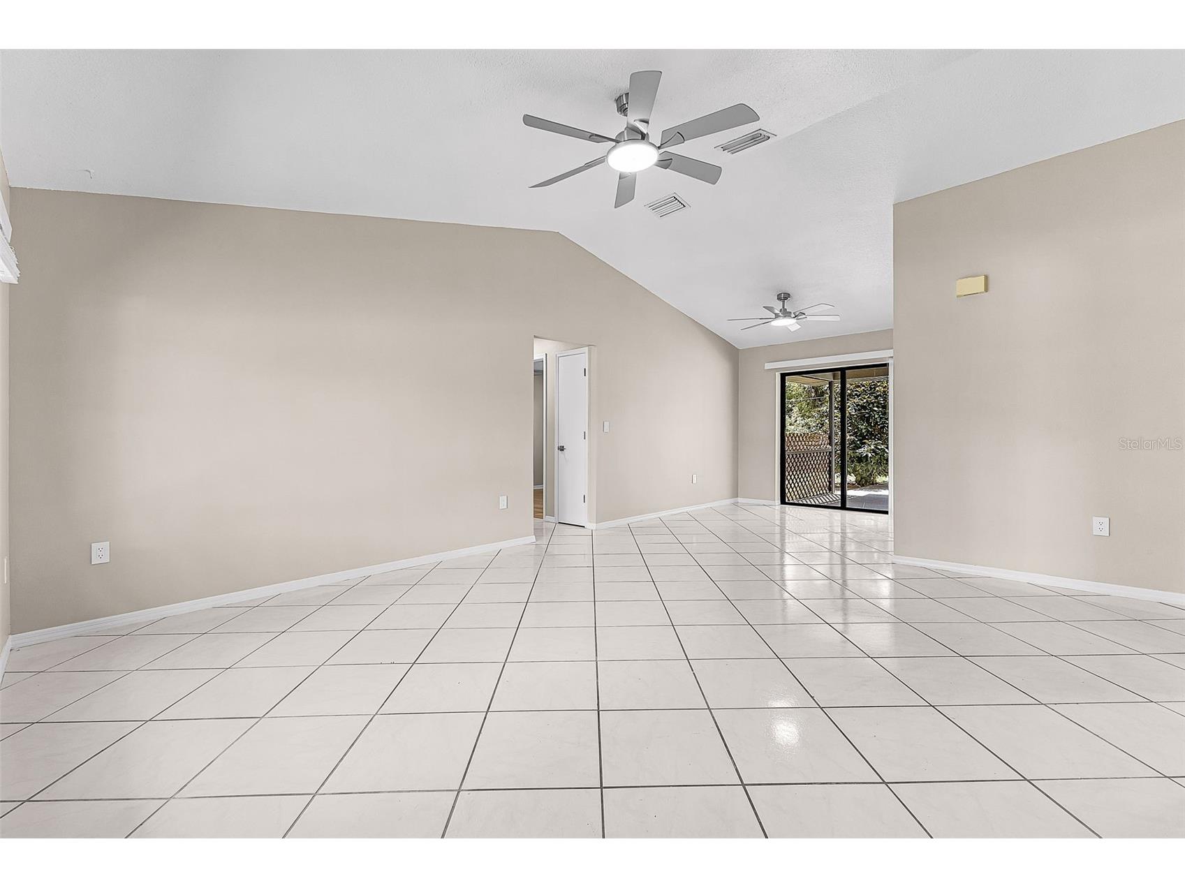 18271 Temple Avenue Port Charlotte FL 33948 OM725494 image5