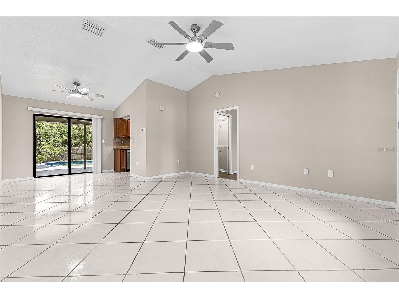 18271 Temple Avenue Port Charlotte FL 33948 OM725494 image6