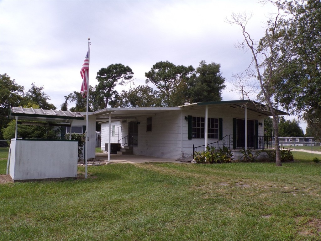 18272 SE 18th Street Silver Springs FL 34488 OM665836 image1