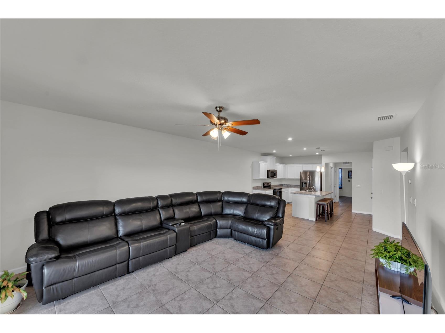 18276 Turning Leaf Circle Land O Lakes FL 34638 TB8488132 image18