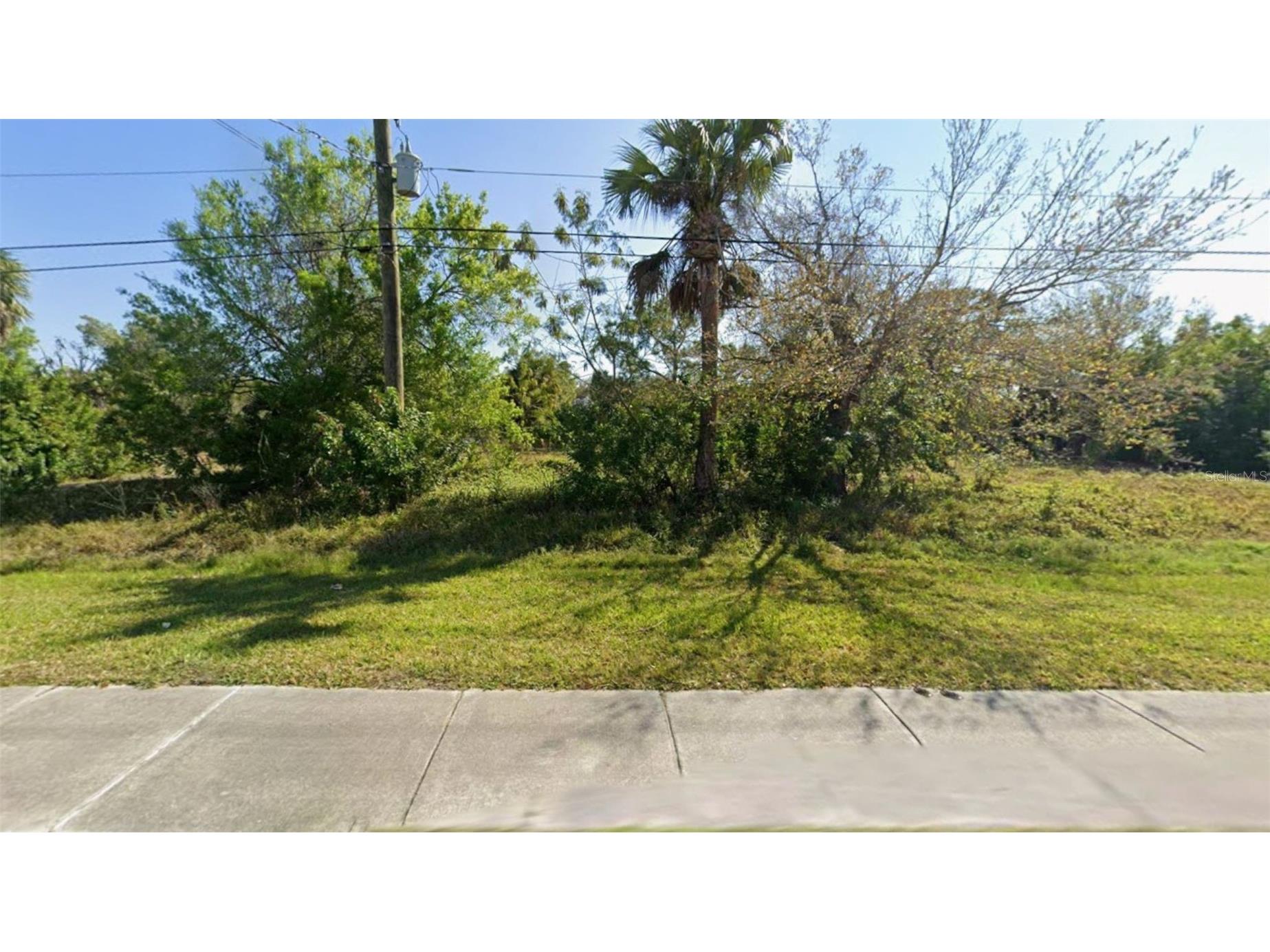 1828 Cooper Street Punta Gorda FL 33950 C7525621 image2
