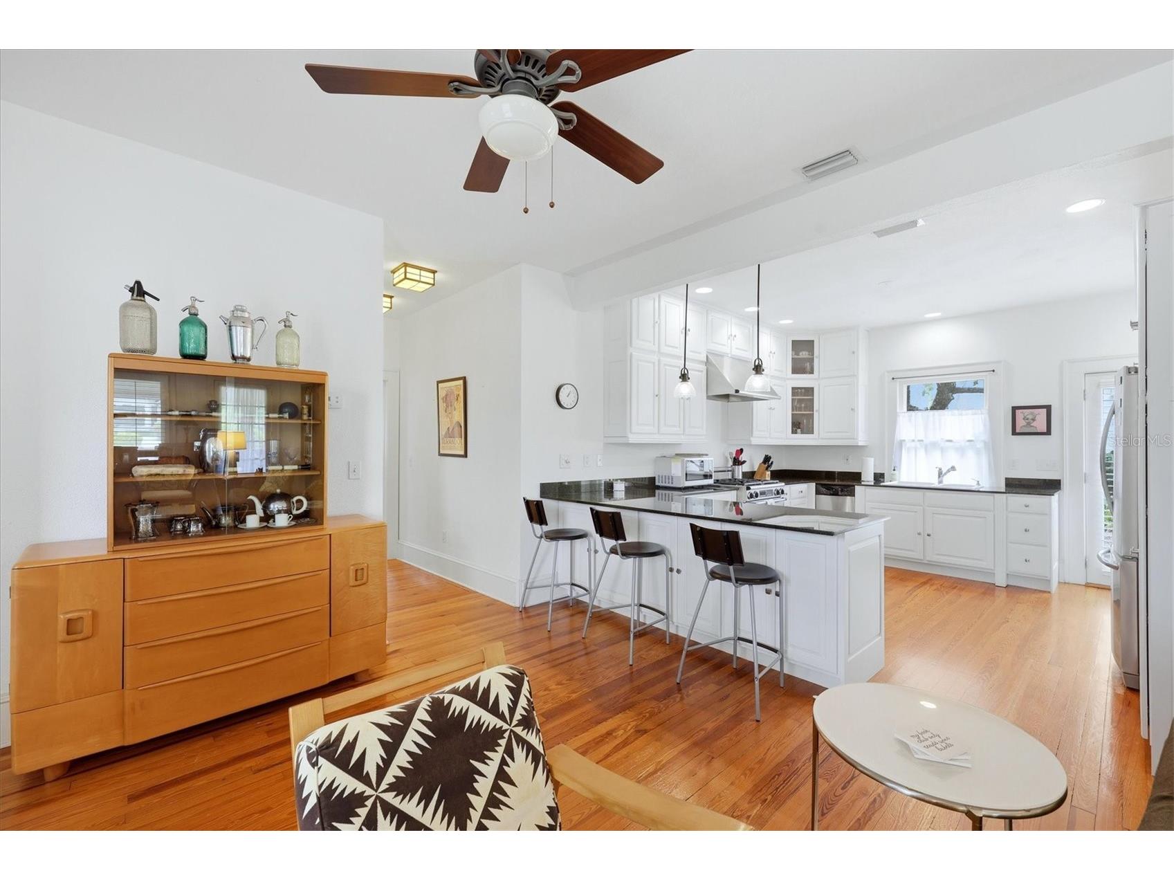 1828 Grove Street Sarasota FL 34239 A4694432 image14