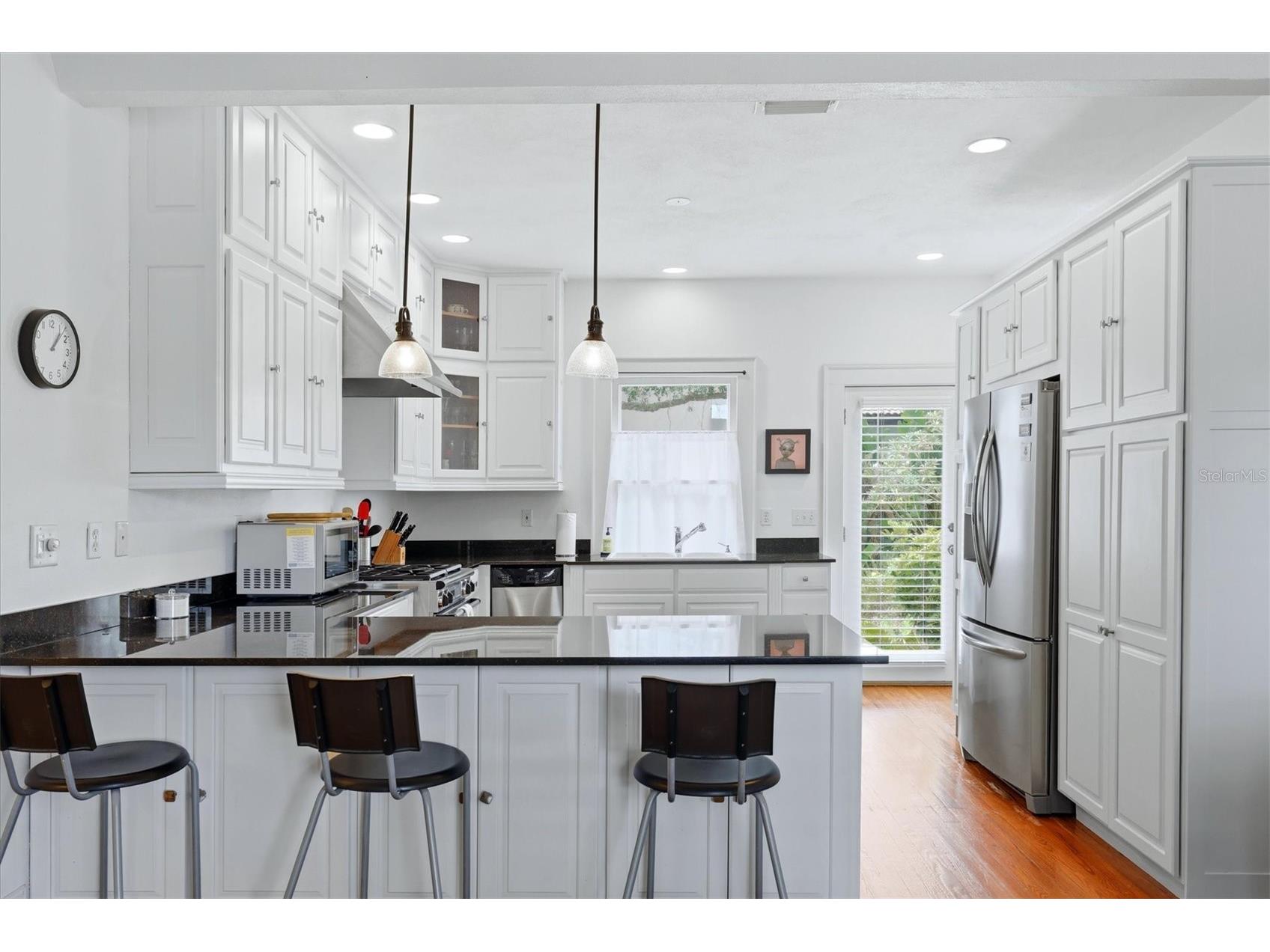 1828 Grove Street Sarasota FL 34239 A4694432 image15