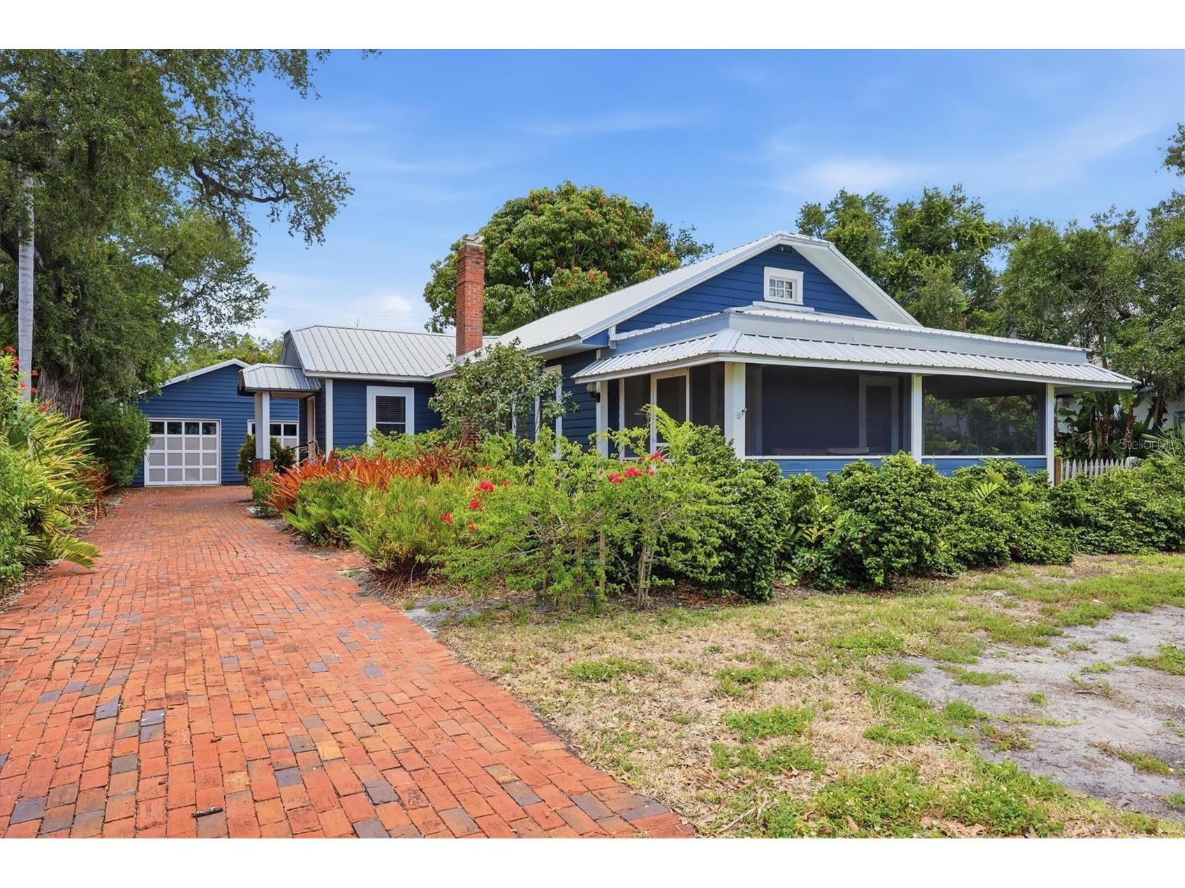 1828 Grove Street Sarasota FL 34239 A4694432 image3