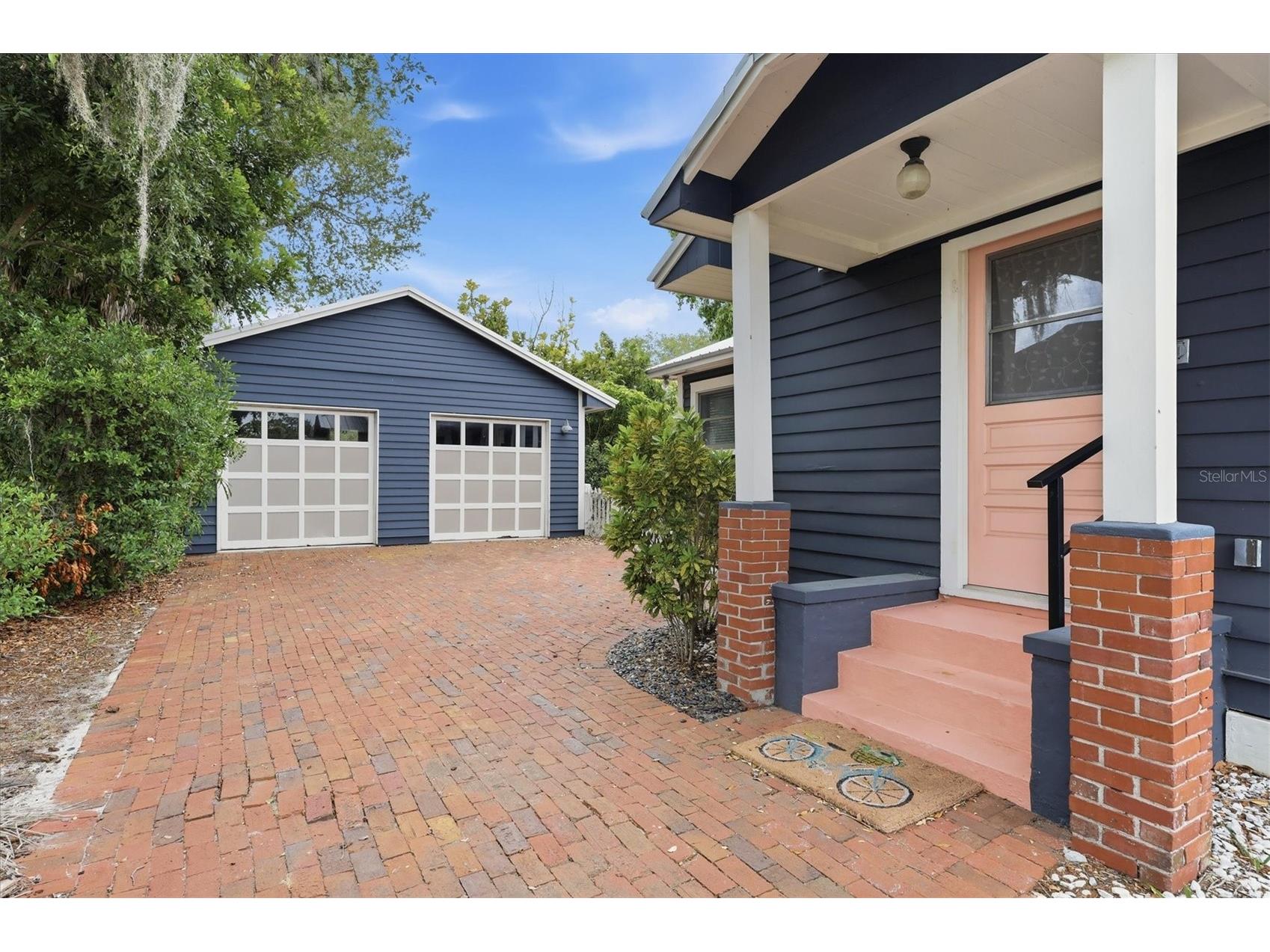 1828 Grove Street Sarasota FL 34239 A4694432 image4