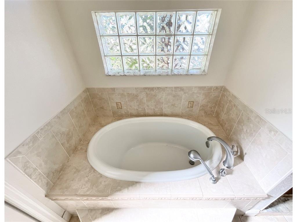 1828 Osprey Lane Lutz FL 33549 TB8457497 image13