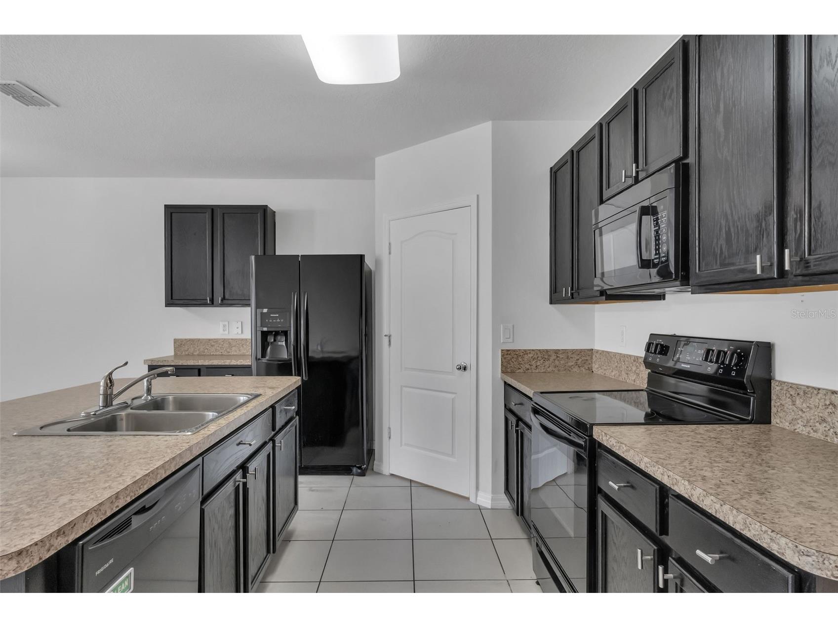 1828 Partin Terrace Road Kissimmee FL 34744 S5143083 image6