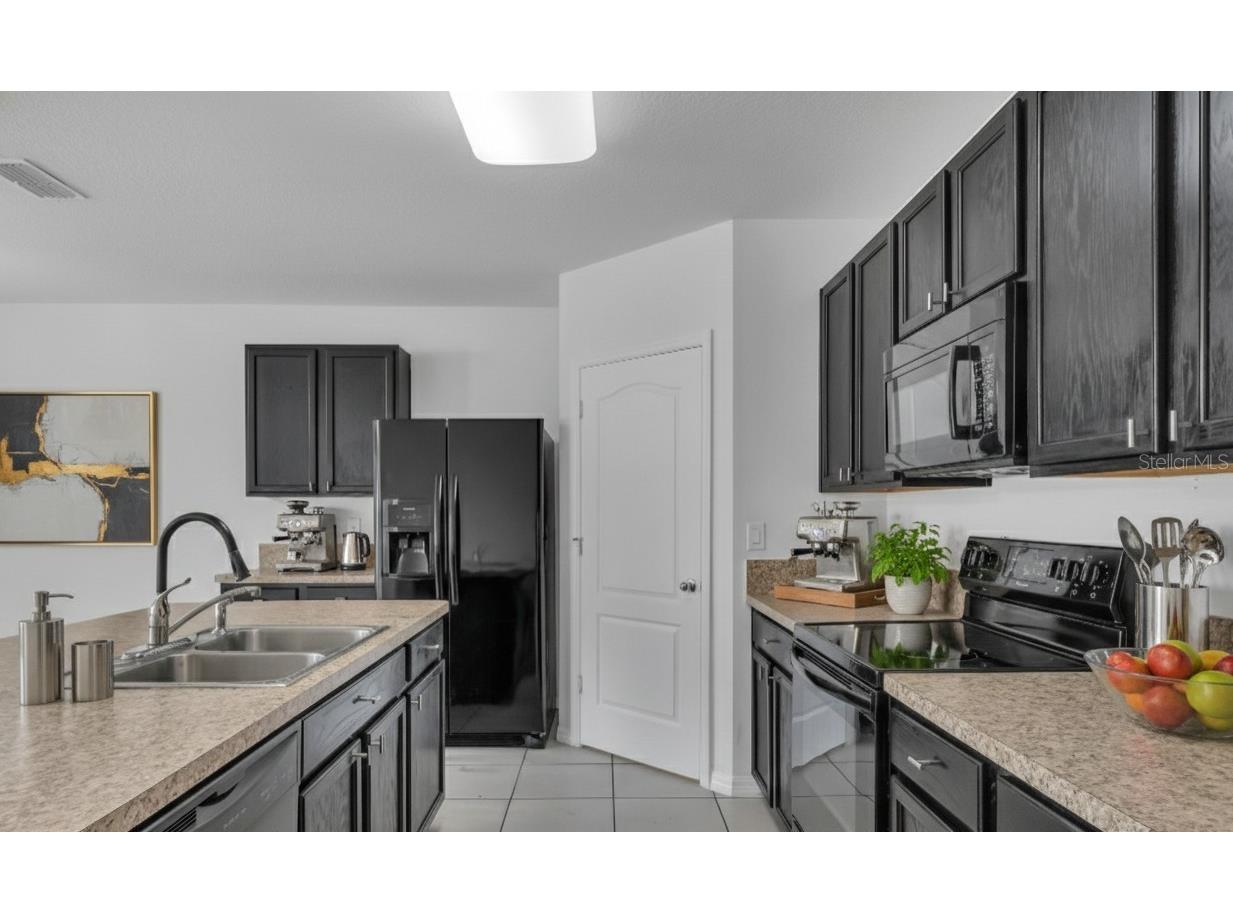 1828 Partin Terrace Road Kissimmee FL 34744 S5143083 image7