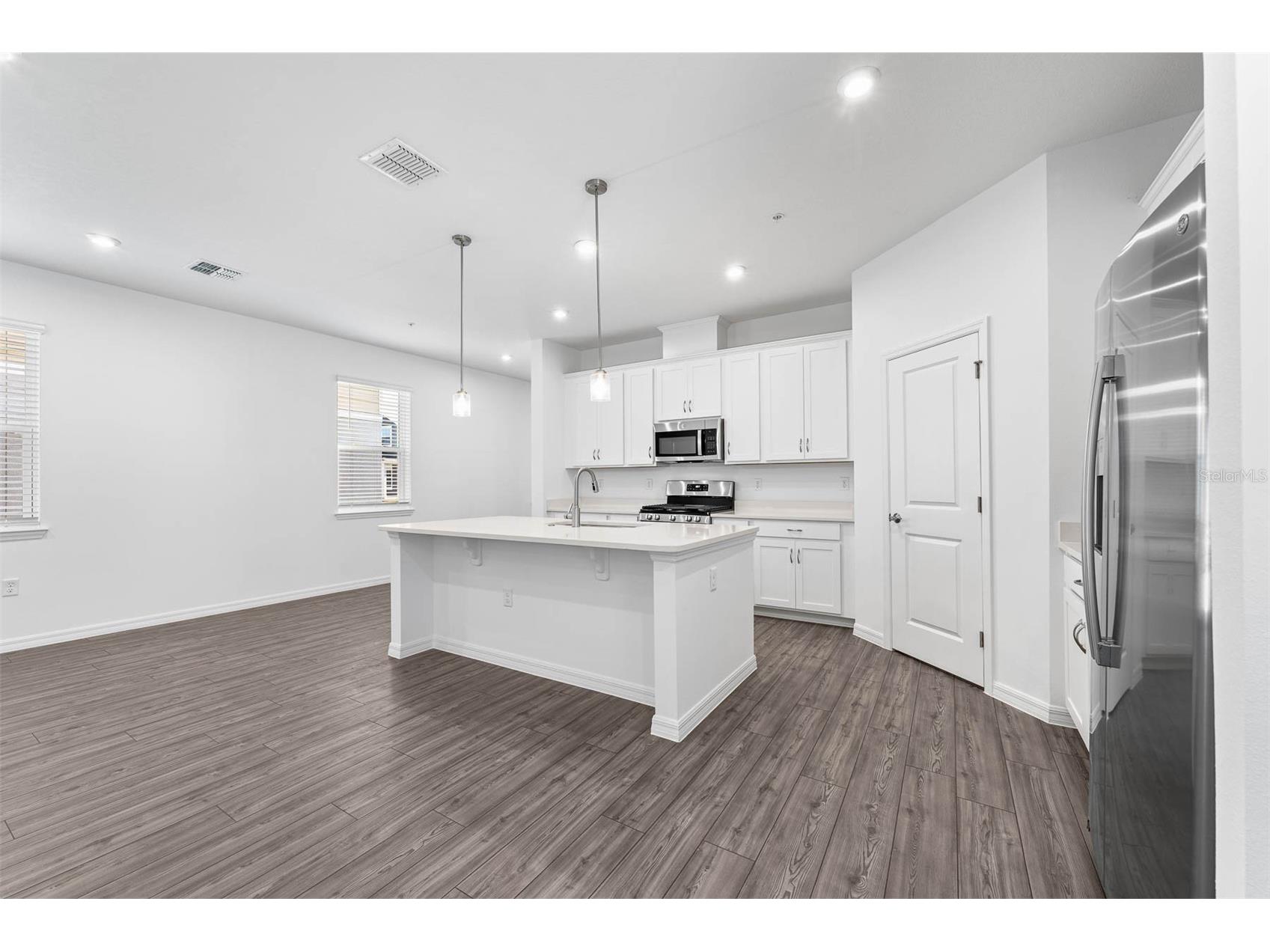 1828 Shadow Box Bend Saint Cloud FL 34771 O6389009 image17