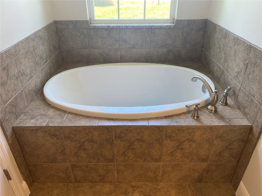 1828 Spaniel Avenue North Port FL 34288 OM690129 image3