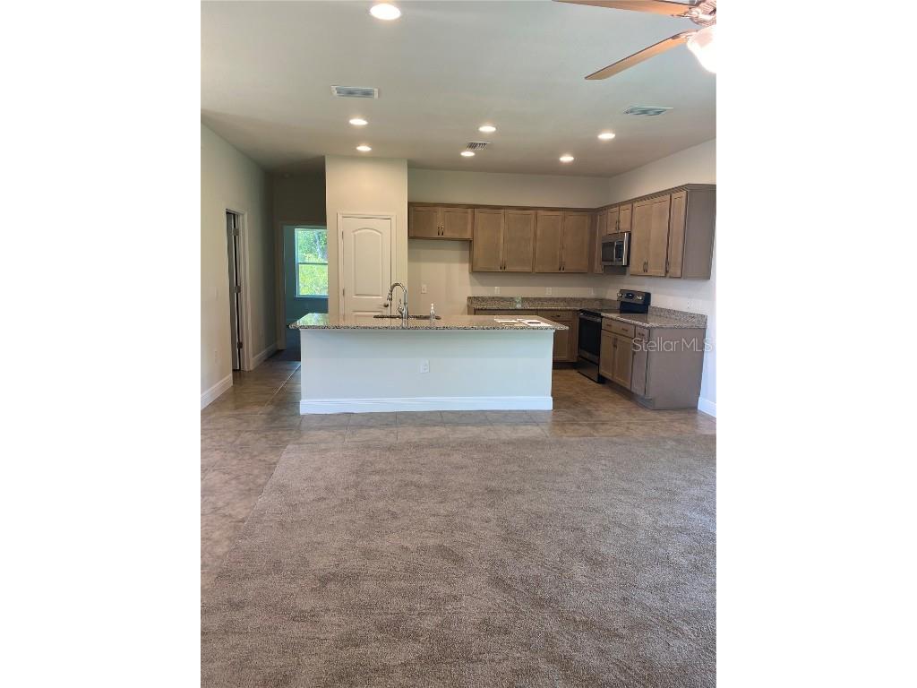 1828 Spaniel Avenue North Port FL 34288 OM690129 image9