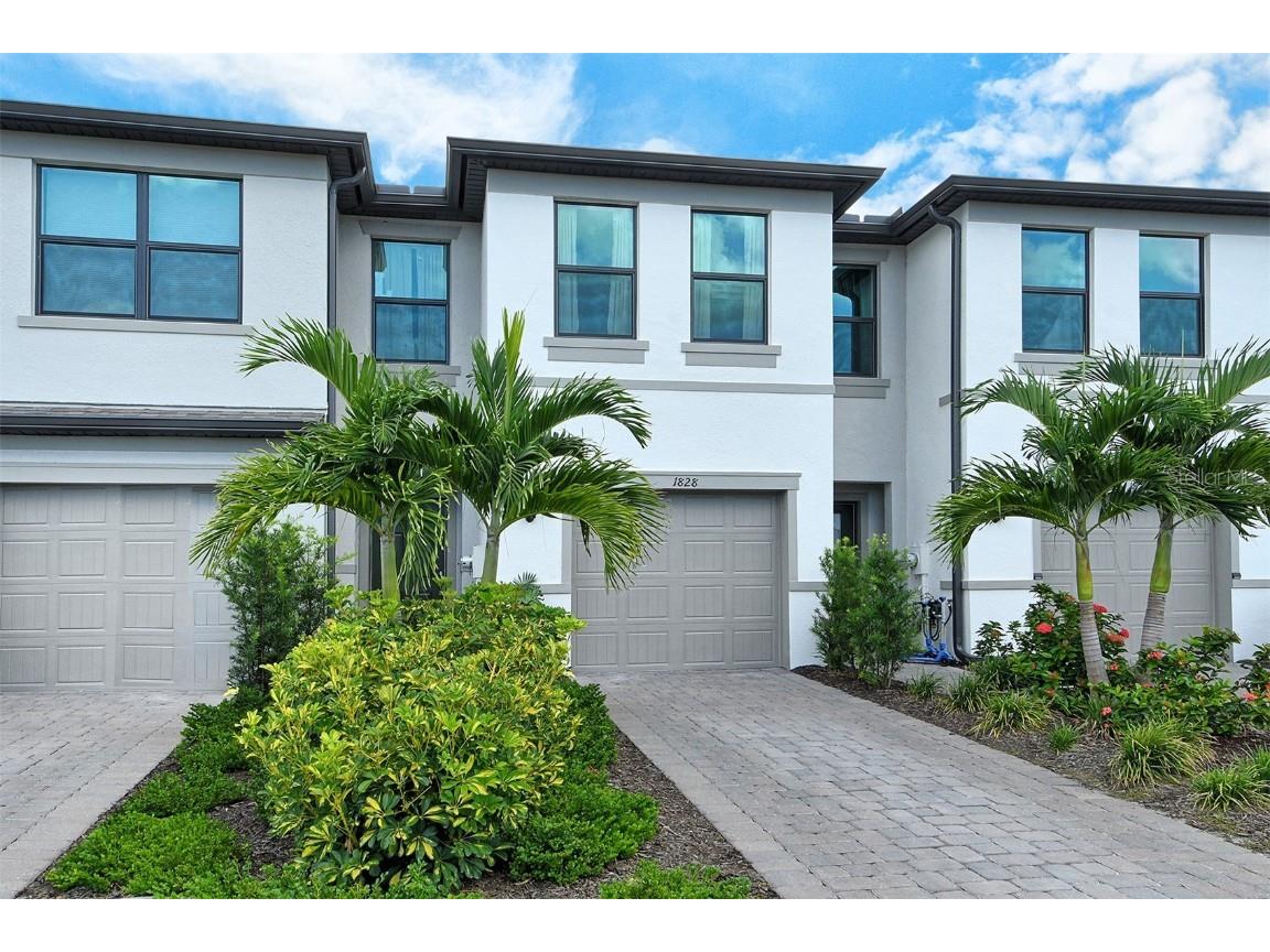 1828 Vanora Lane Sarasota FL 34240 A4662328 image1