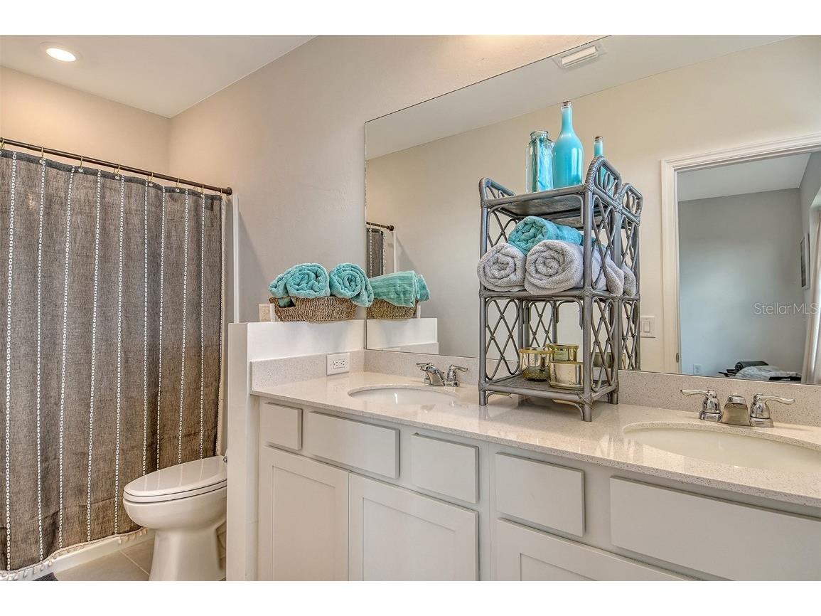 1828 Vanora Lane Sarasota FL 34240 A4662328 image12