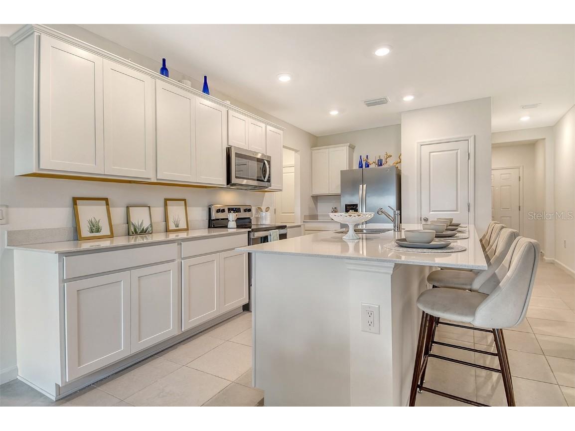 1828 Vanora Lane Sarasota FL 34240 A4662328 image4