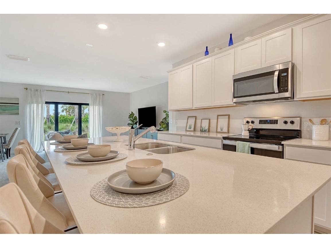 1828 Vanora Lane Sarasota FL 34240 A4662328 image7