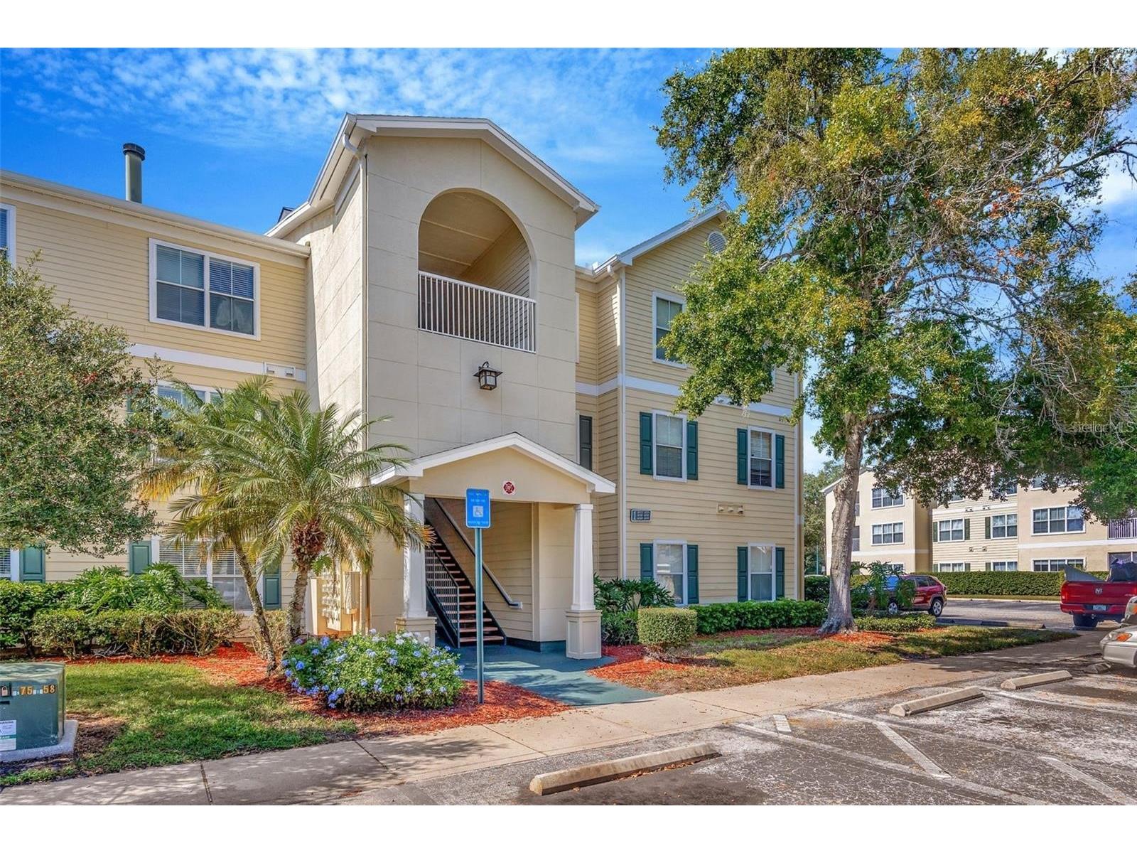 18281 Bridle Club Drive Tampa FL 33647 TB8488932 image1