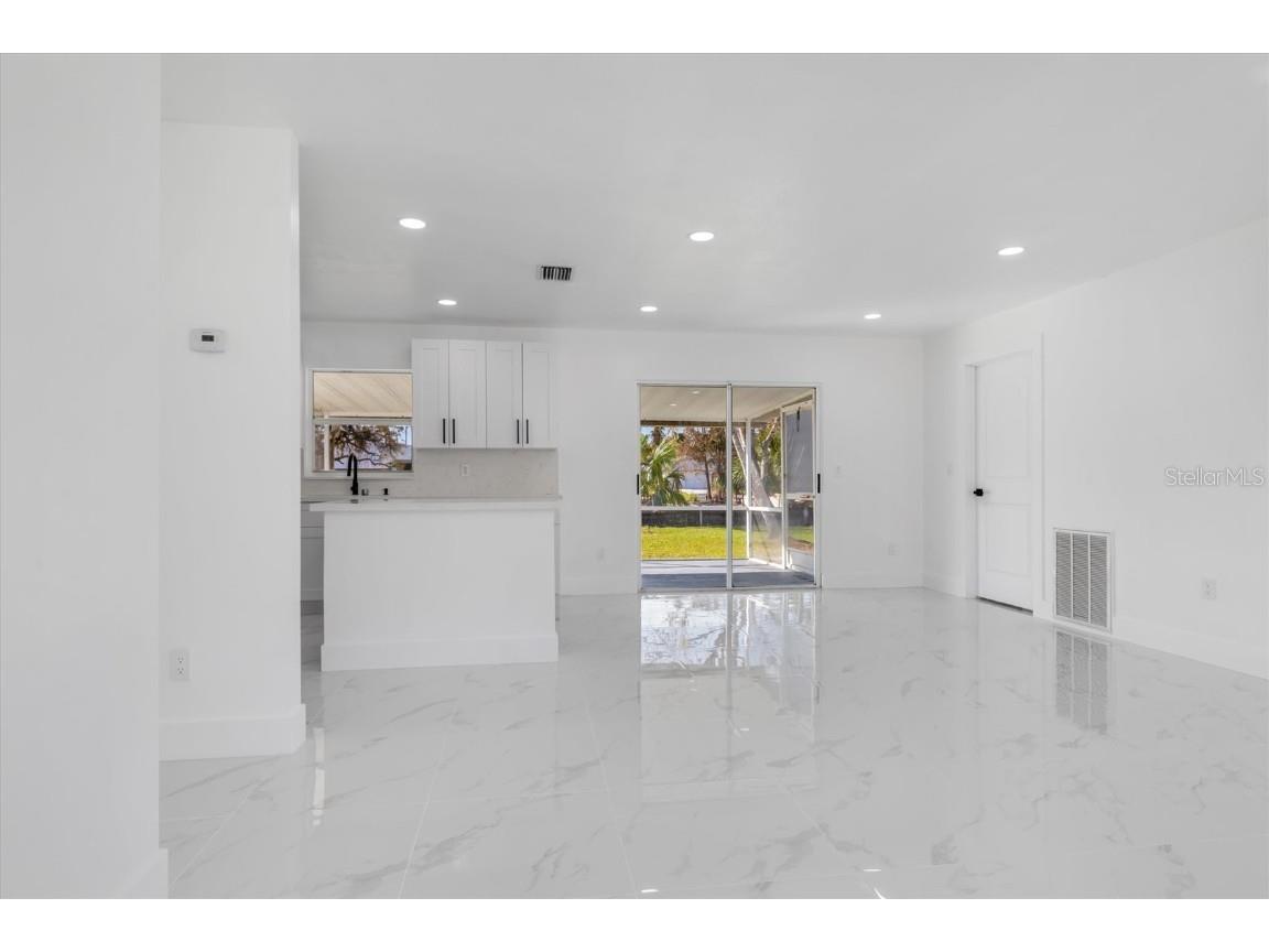 18289 Eblis Avenue Port Charlotte FL 33948 C7499653 image2