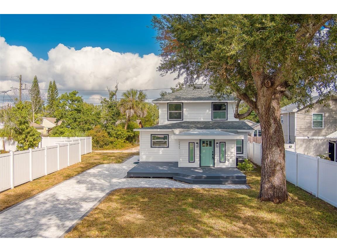 1829 27th Avenue N Saint Petersburg FL 33713 TB8449028 image1