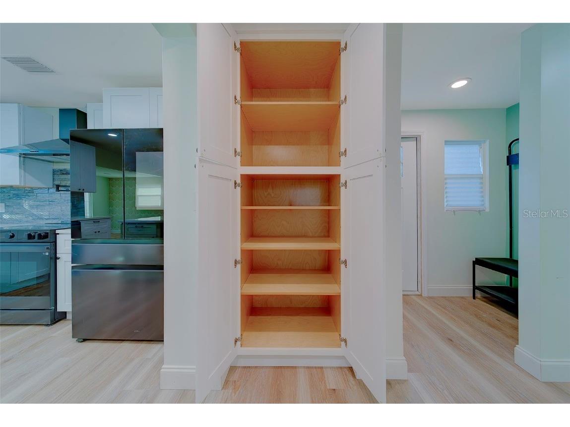 1829 27th Avenue N Saint Petersburg FL 33713 TB8449028 image12