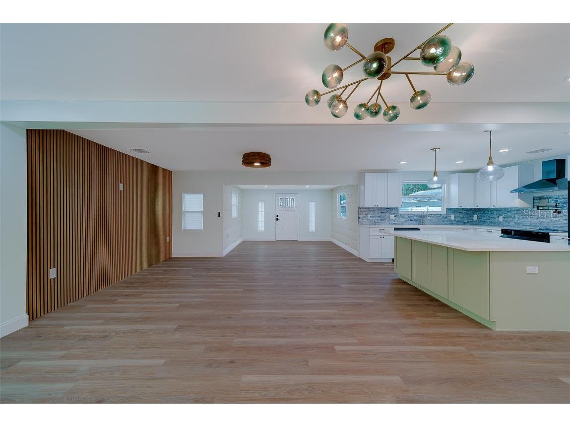 1829 27th Avenue N Saint Petersburg FL 33713 TB8449028 image21