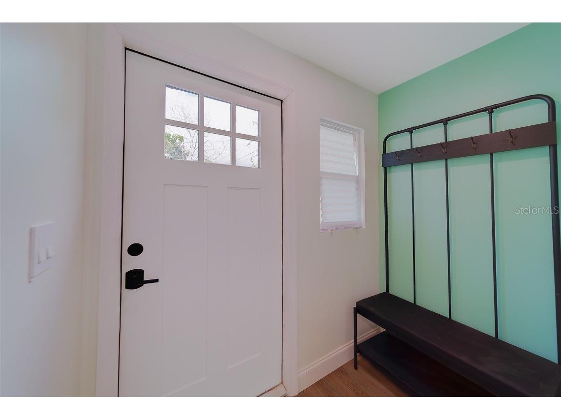 1829 27th Avenue N Saint Petersburg FL 33713 TB8449028 image27