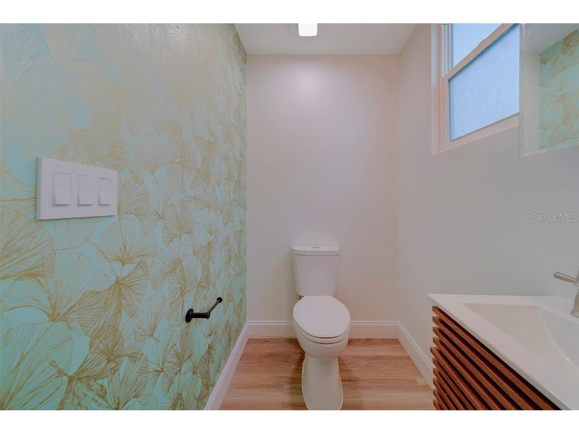 1829 27th Avenue N Saint Petersburg FL 33713 TB8449028 image31