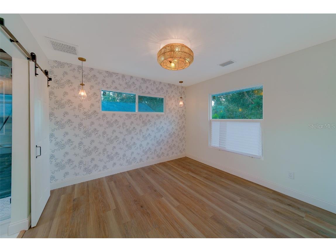 1829 27th Avenue N Saint Petersburg FL 33713 TB8449028 image33