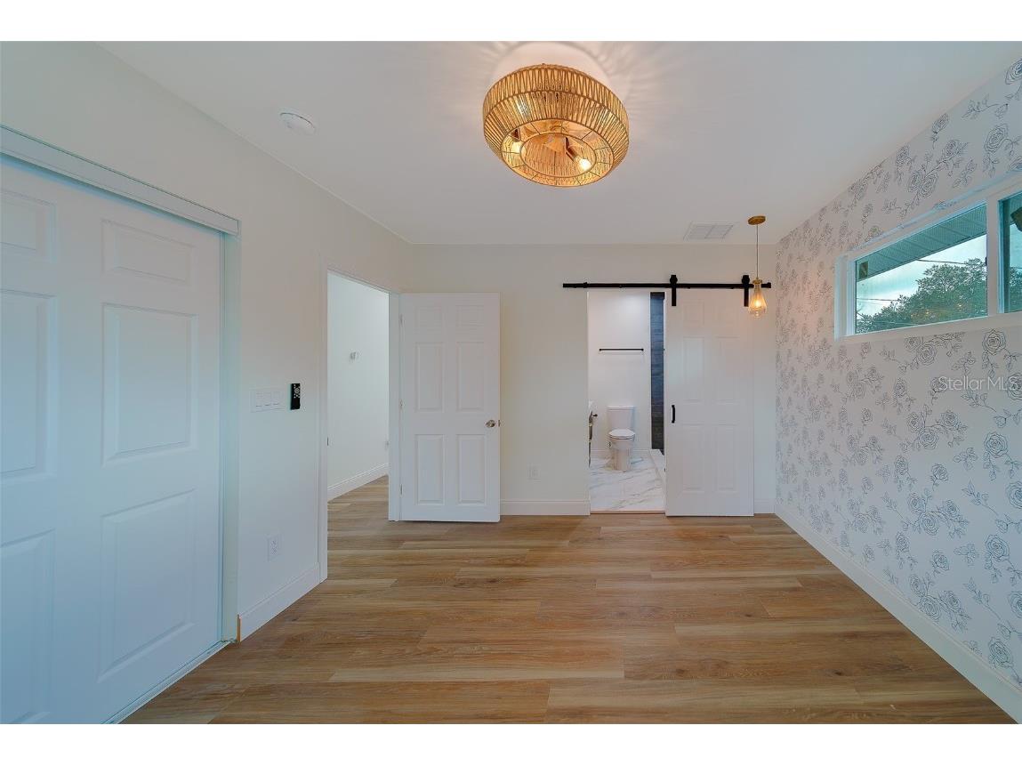 1829 27th Avenue N Saint Petersburg FL 33713 TB8449028 image36