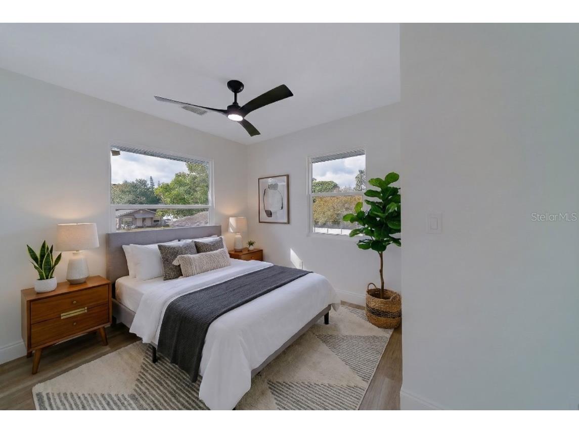 1829 27th Avenue N Saint Petersburg FL 33713 TB8449028 image40