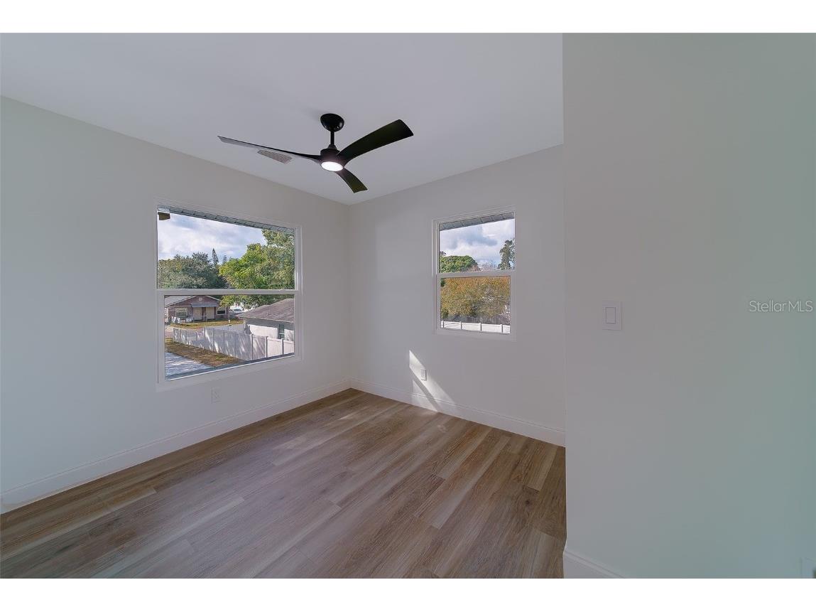 1829 27th Avenue N Saint Petersburg FL 33713 TB8449028 image42