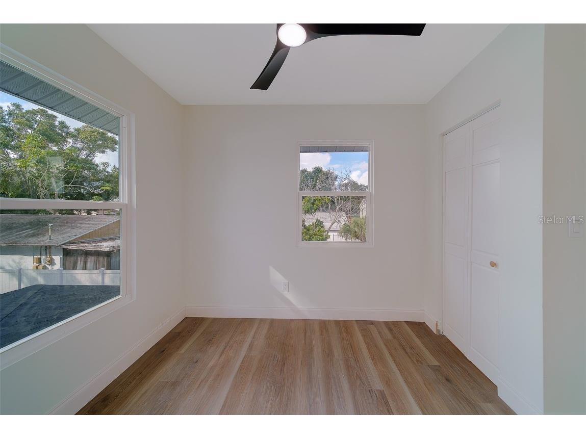 1829 27th Avenue N Saint Petersburg FL 33713 TB8449028 image43