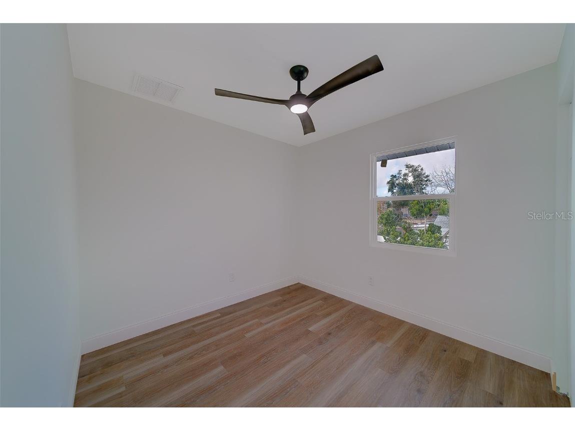 1829 27th Avenue N Saint Petersburg FL 33713 TB8449028 image46