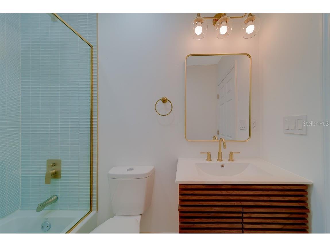 1829 27th Avenue N Saint Petersburg FL 33713 TB8449028 image51