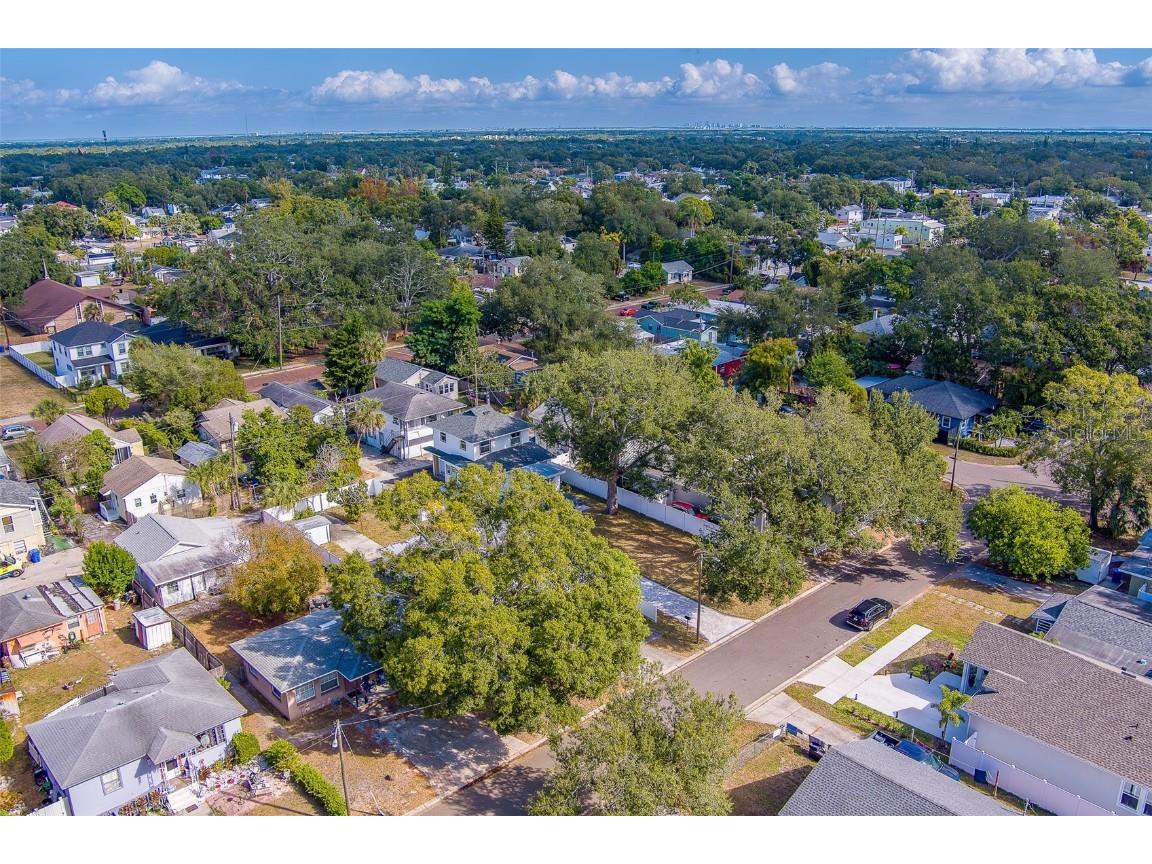 1829 27th Avenue N Saint Petersburg FL 33713 TB8449028 image69