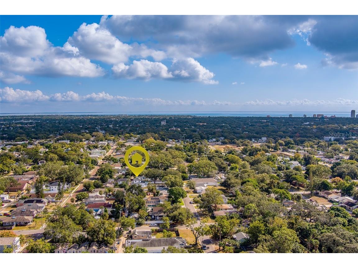 1829 27th Avenue N Saint Petersburg FL 33713 TB8449028 image75