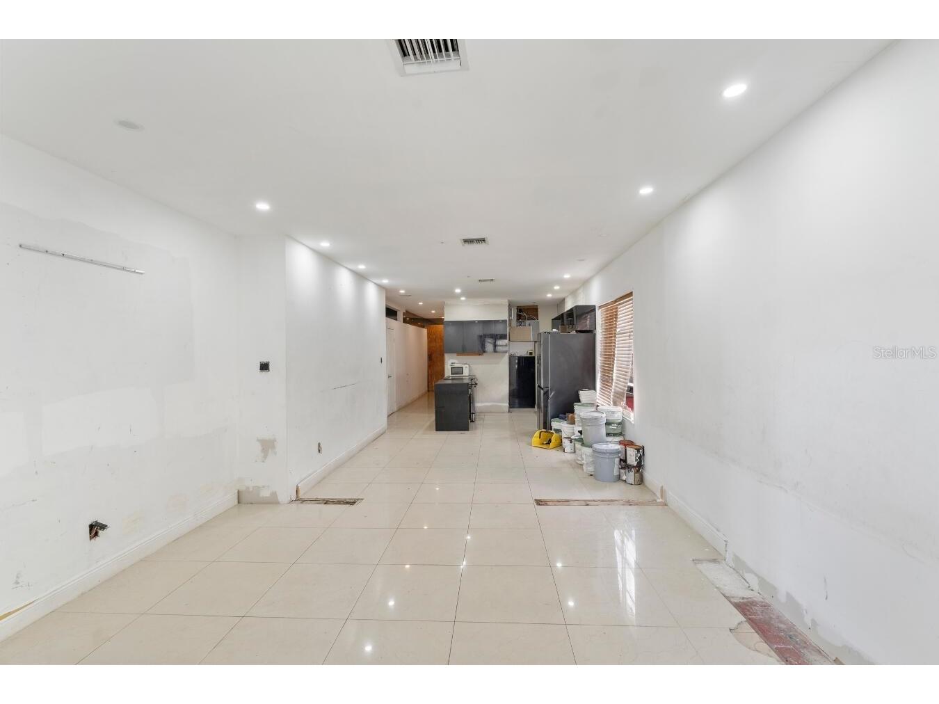 1829 5th Miami FL 33125 O6412208 image12