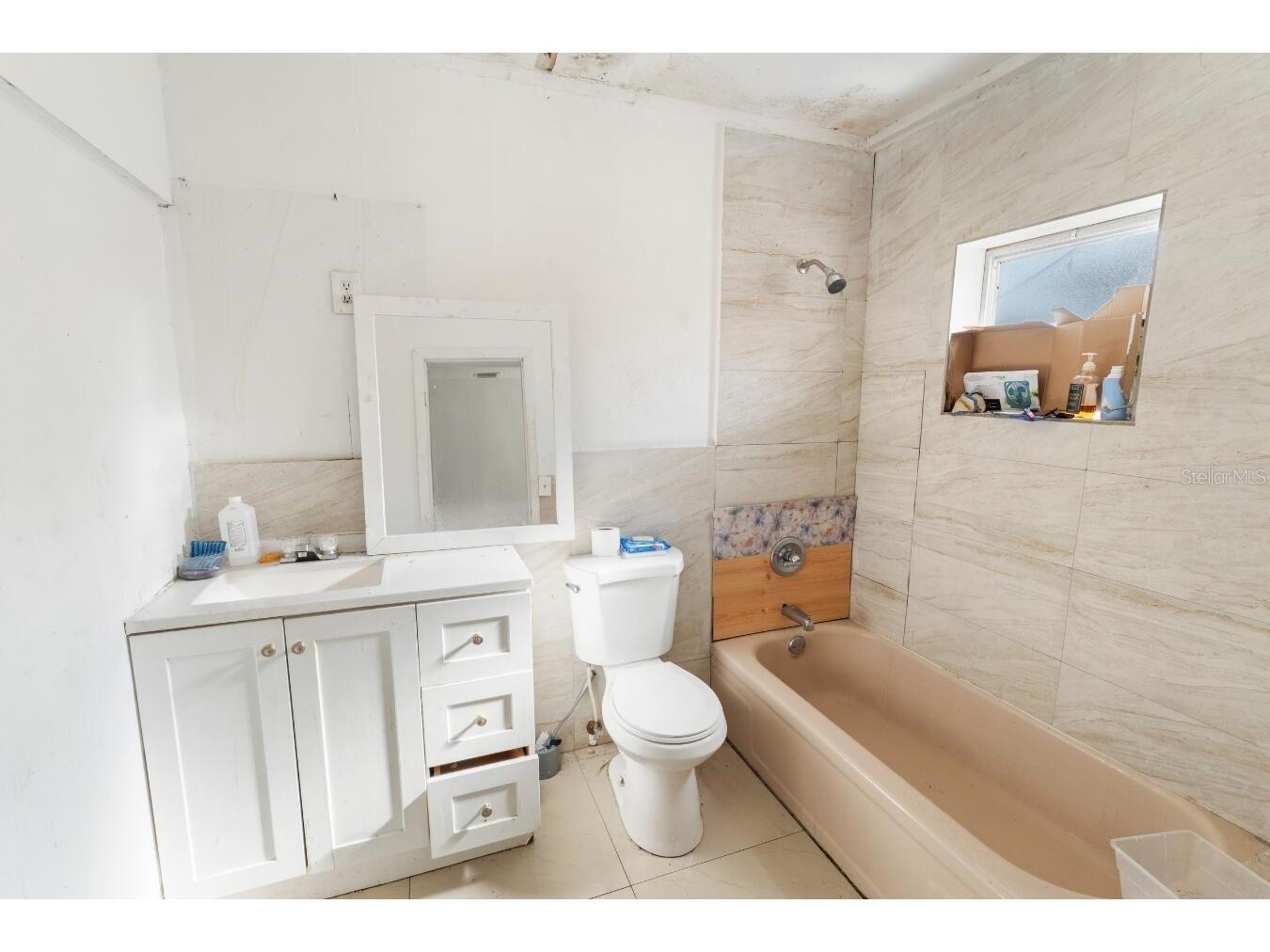 1829 5th Miami FL 33125 O6412208 image25