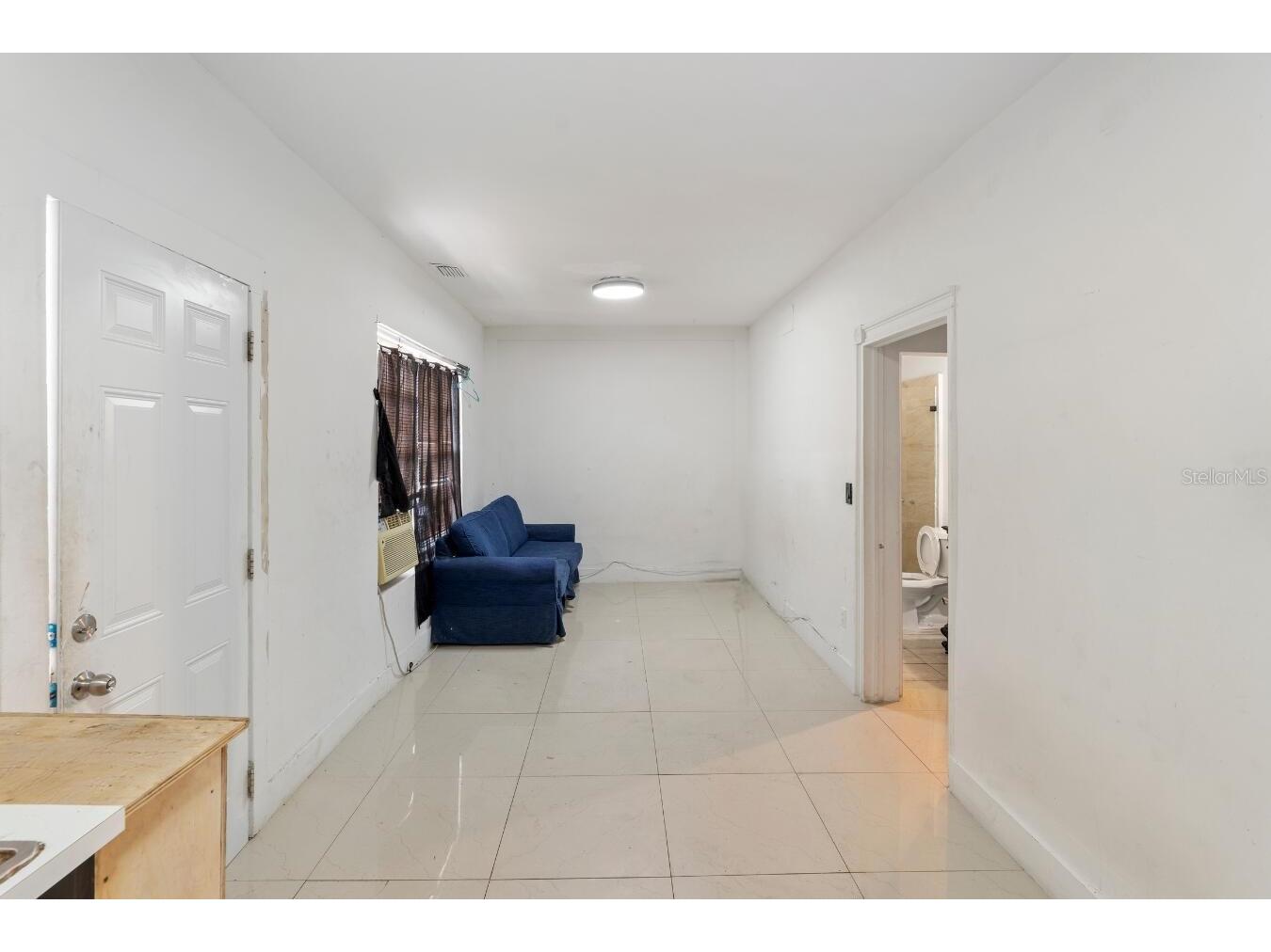 1829 5th Miami FL 33125 O6412208 image27