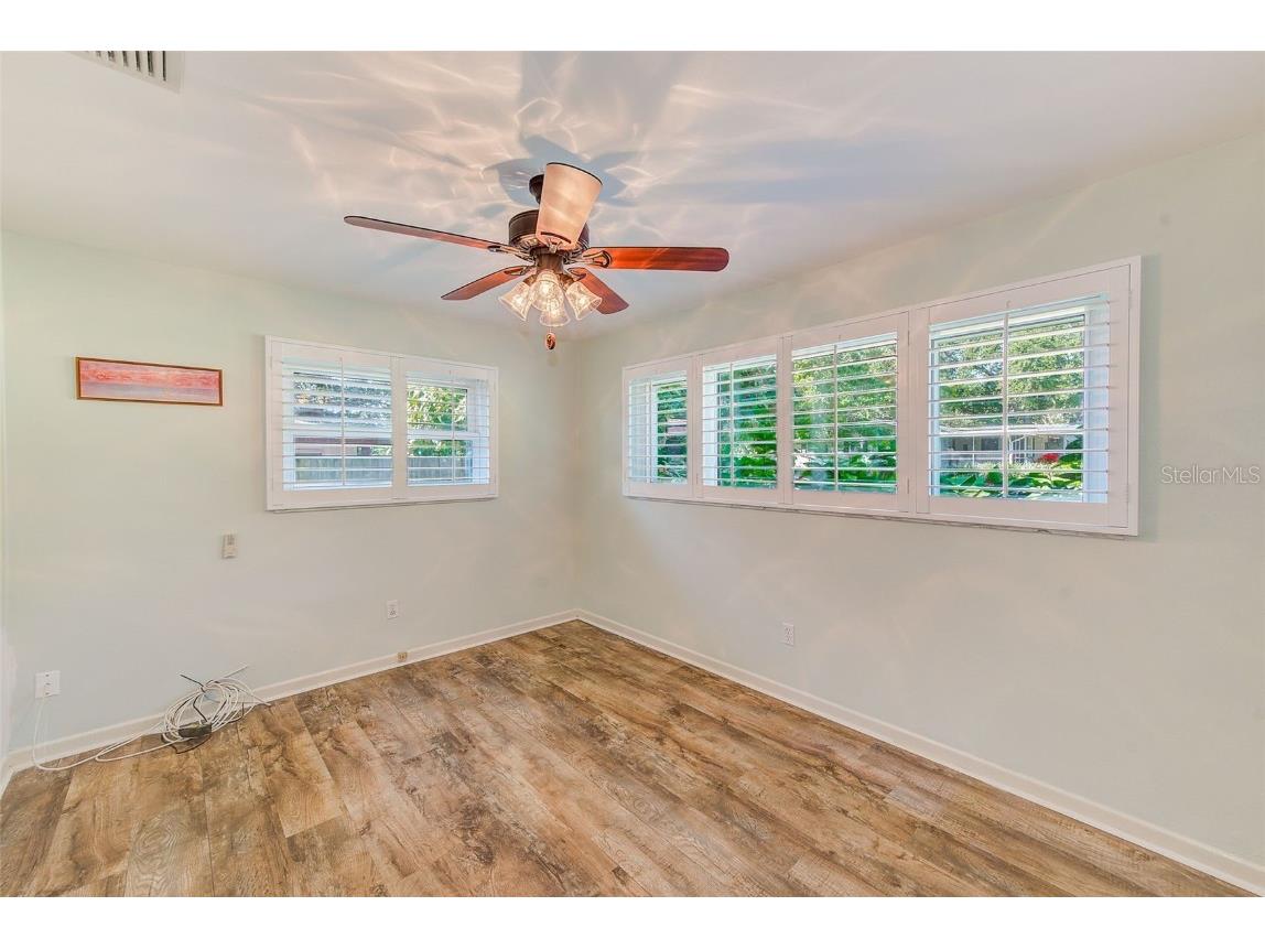 1829 Chateau Drive E Clearwater FL 33756 TB8430015 image21