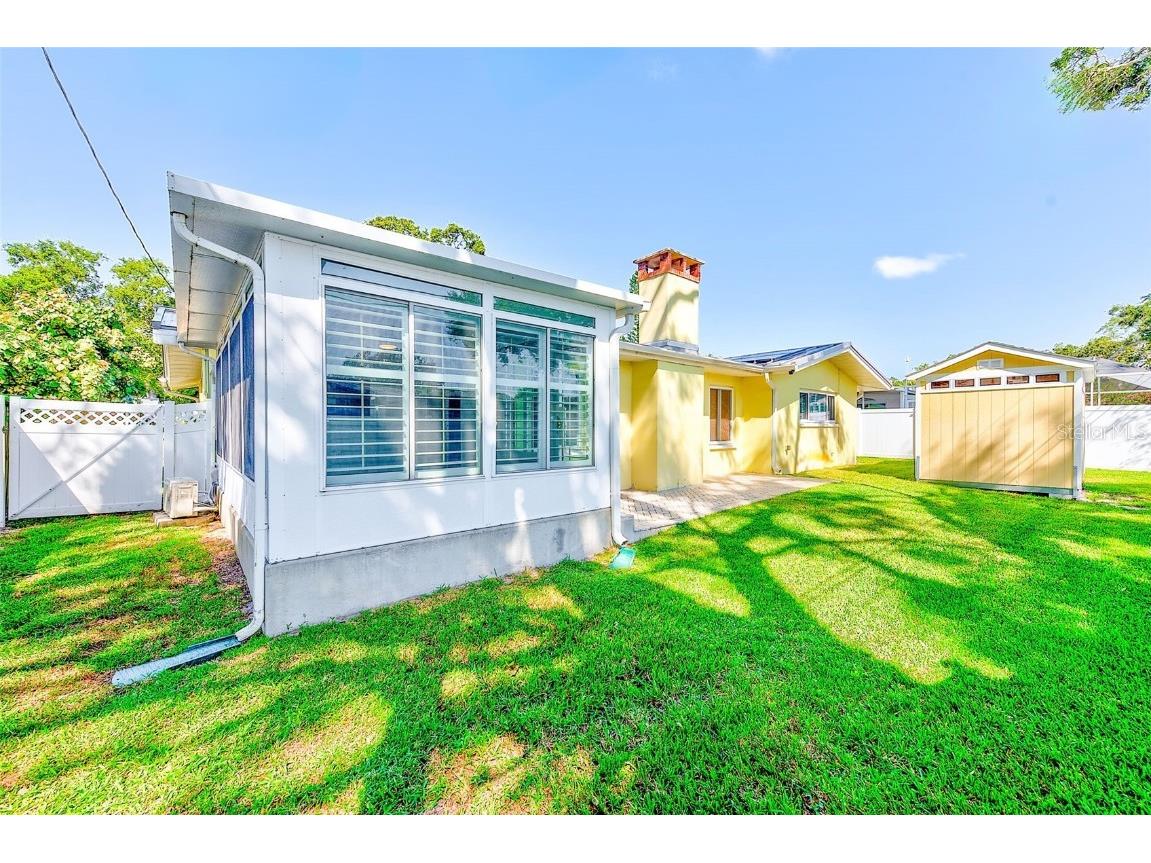 1829 Chateau Drive E Clearwater FL 33756 TB8430015 image32