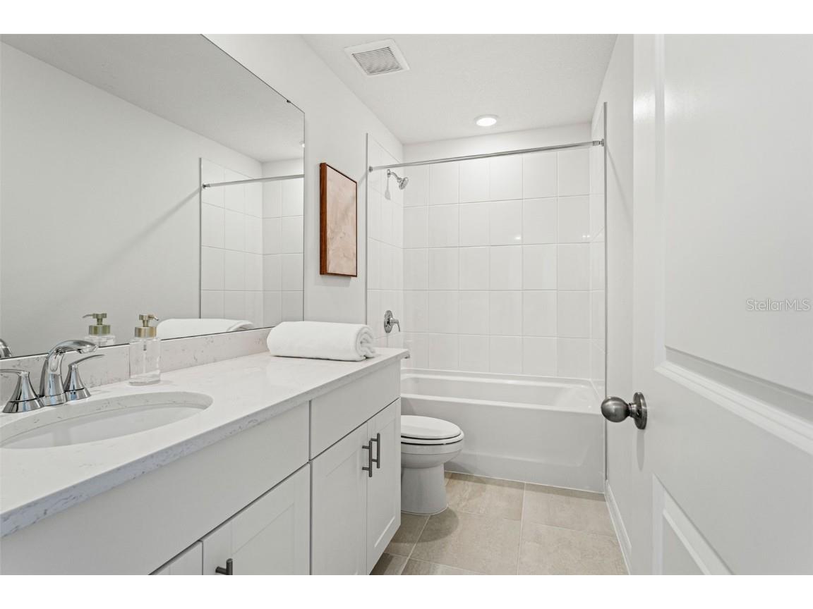 1829 Draughton Drive Zephyrhills FL 33541 TB8395189 image34