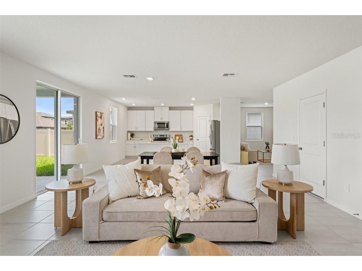 1829 Draughton Drive Zephyrhills FL 33541 TB8395189 image8