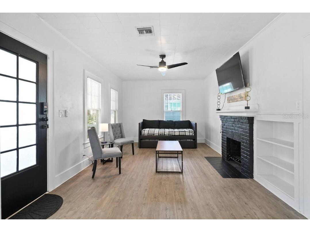 1829 Hollenbeck Drive Orlando FL 32806 O6385872 image4