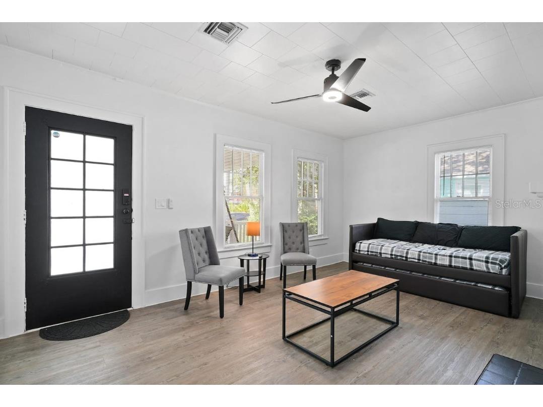 1829 Hollenbeck Drive Orlando FL 32806 O6385872 image5