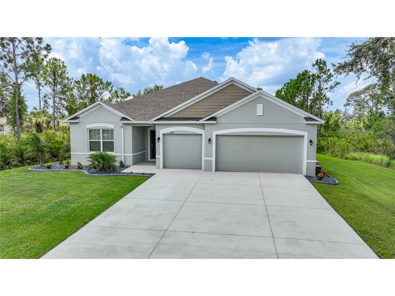 1829 Nicollett Avenue North Port FL 34286 C7477255 image1