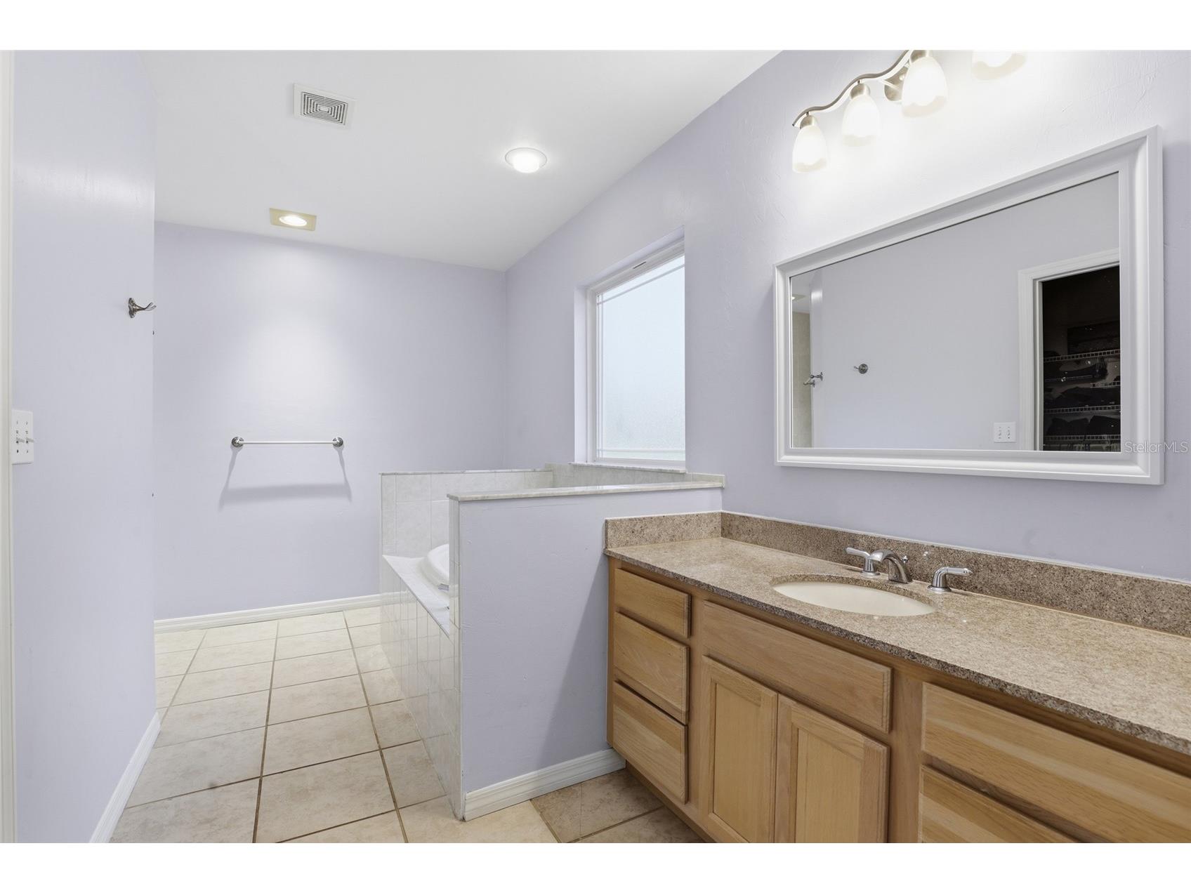 1829 NW 34th Street Gainesville FL 32605 GC536966 image25