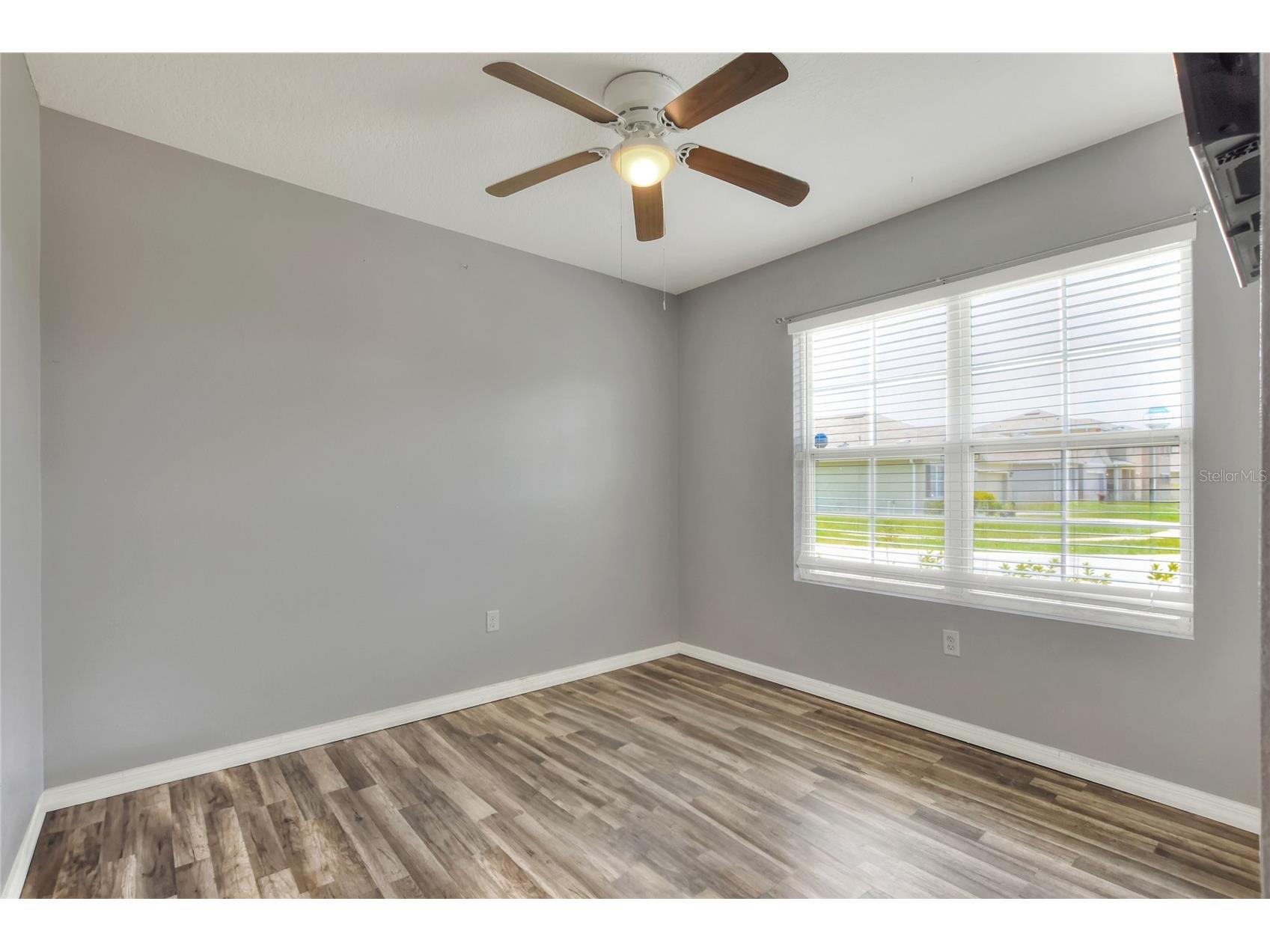 1829 Pristine Loop Lakeland FL 33811 L4955000 image33