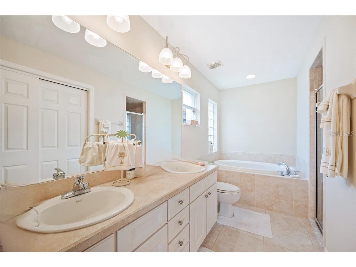 1829 Rocky Pointe Drive Lakeland FL 33813 L4955430 image8